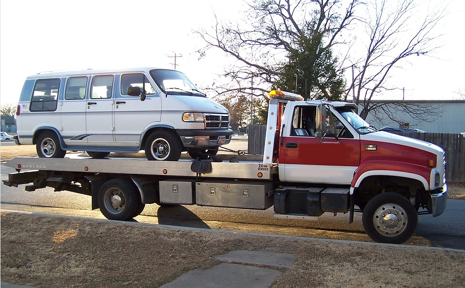 this image shows towing services in Framingham, MA